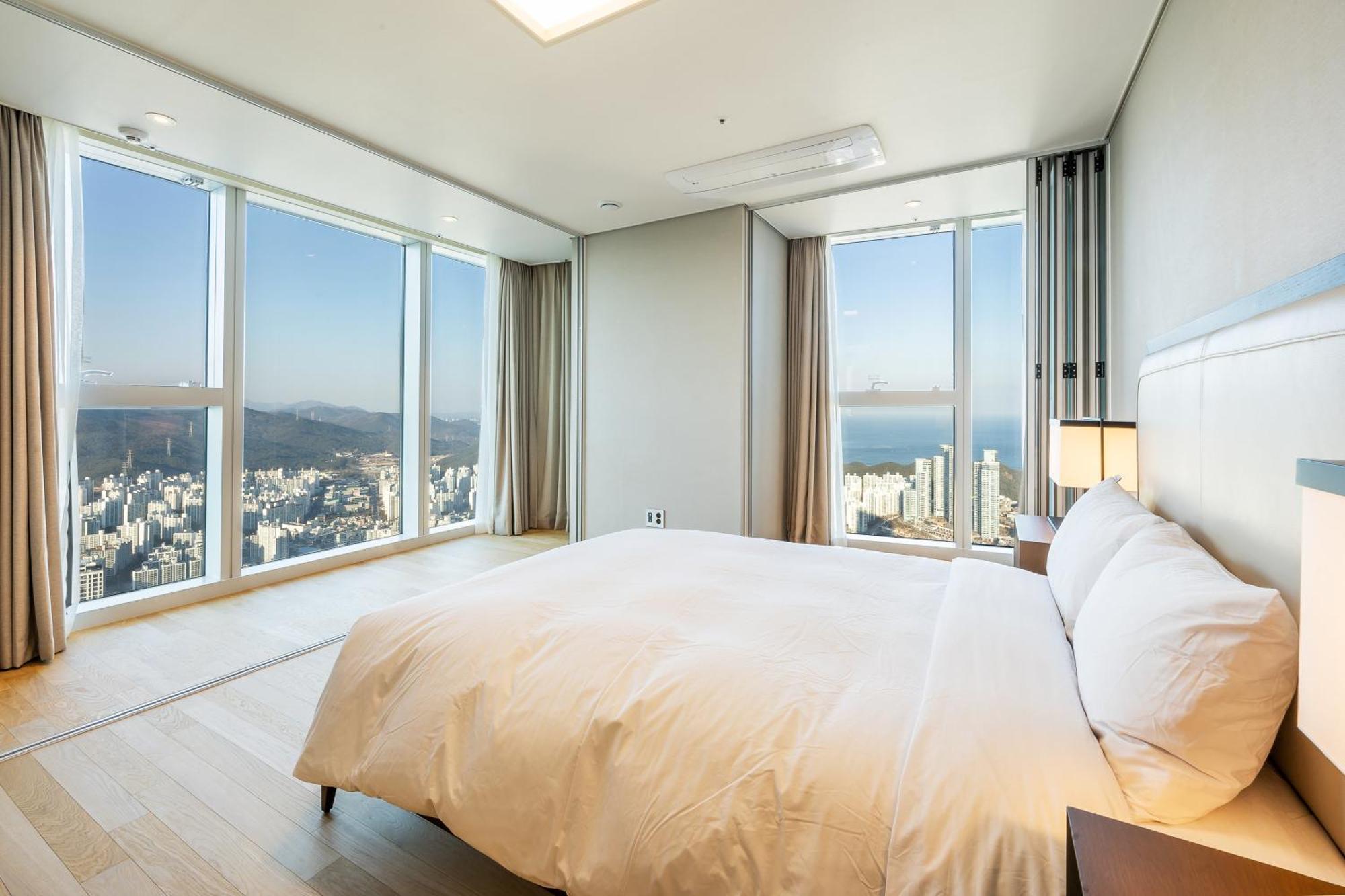 Lct Residence Y Collection ปูซาน ภายนอก รูปภาพ