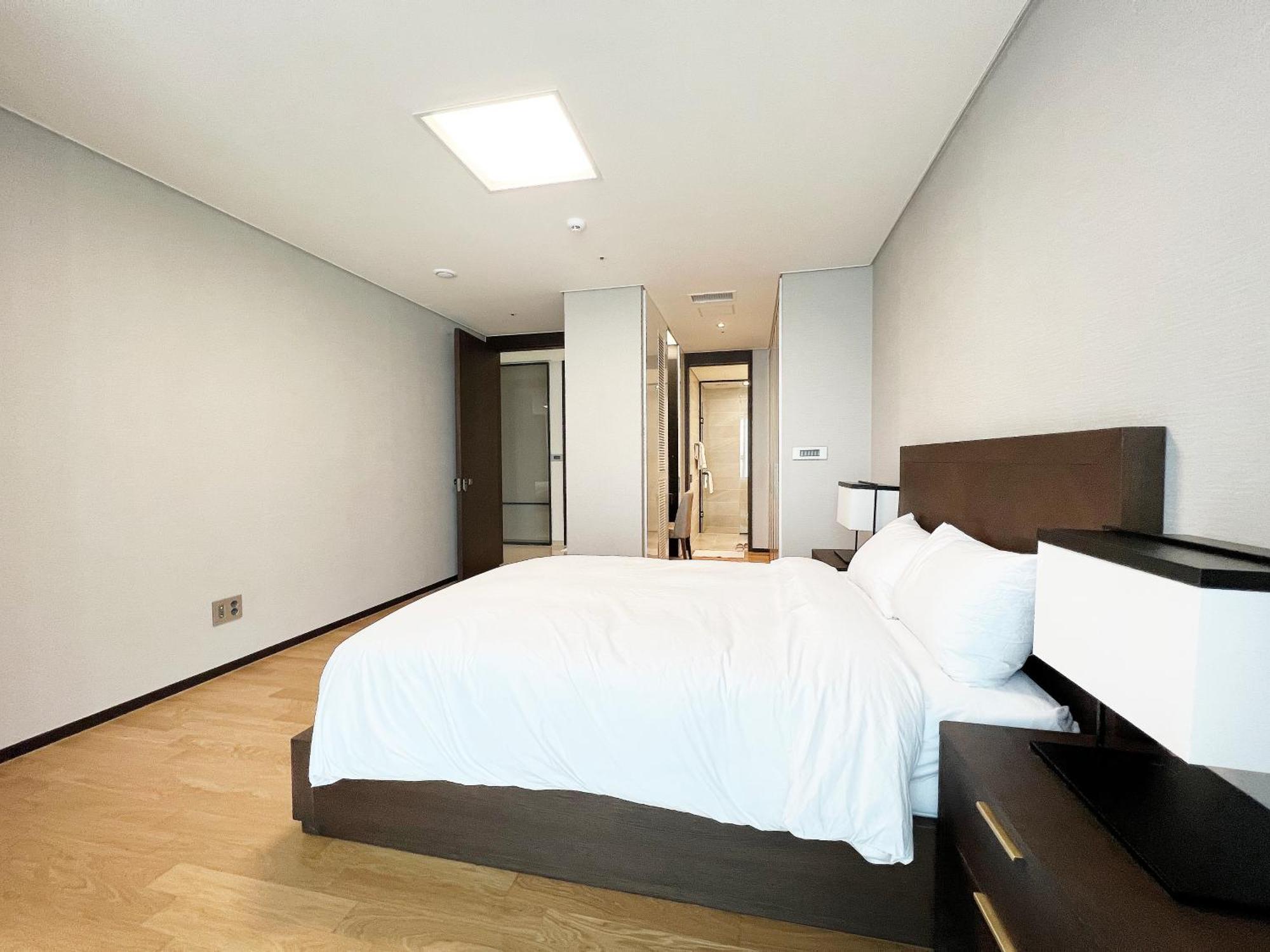 Lct Residence Y Collection ปูซาน ภายนอก รูปภาพ